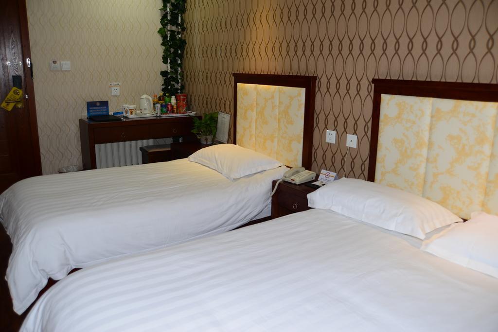 Super 8 Beijing Daxing Huangcun Hotel Eksteriør billede